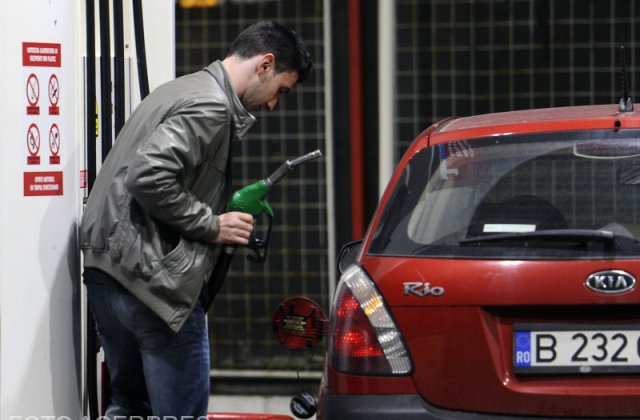 Cât vor ajunge să coste benzina și motorina, dacă UE oprește importul de petrol din Rusia 