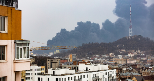 Ziua 70 de război: Distrugeri masive la trei centrale electrice din Lvov