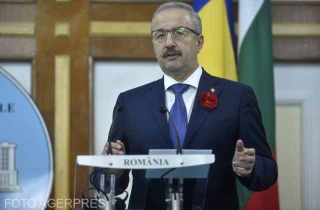 Vasile D&icirc;ncu spune că legea privind stagiul militar voluntar va intra &icirc;n circuitul de avizare &icirc;n scurt timp. Cu c&acirc;t vor fi plătiți rezerviștii  