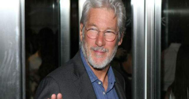Richard Gere, confundat de o turista cu un cersetor