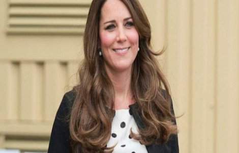 Ducesa Kate, desemnata cea mai eleganta personalitate din Marea Britanie