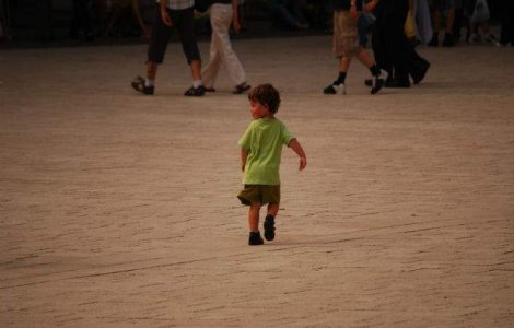 Copiii romani, cei mai saraci din Europa