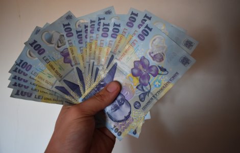 200 de lei în plus la salariul minim, fără să fie impozitați. Cum pot primi românii acești bani