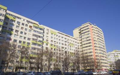 Un bărbat s-a aruncat de la...