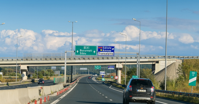 Autostrada Soarelui se închide pe timpul nopții începând de luni