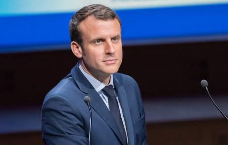 Emmanuel Macron a fost învestit în funcţia de preşedinte pentru un nou mandat