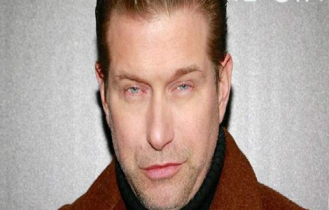 Stephen Baldwin, arestat pentru ca isi conducea masina cu permisul suspendat