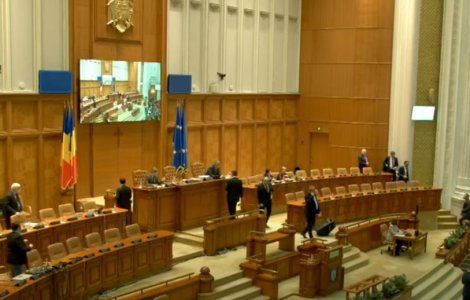 USR, cerere către președintele Iohannis și Guvern