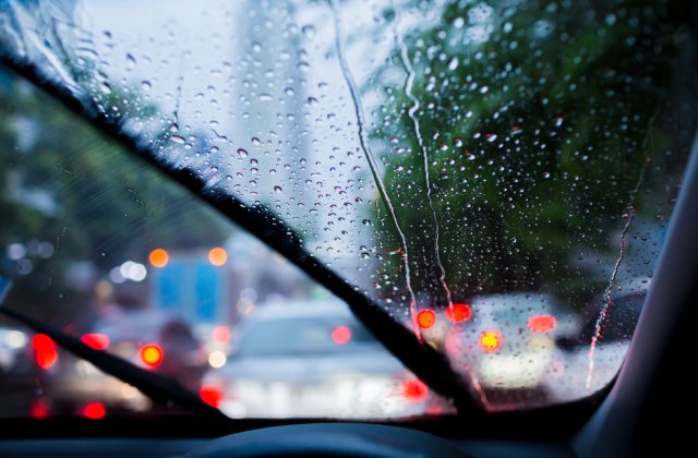 Prognoza meteo pentru miercuri, 11 mai 2022. ANM: Ploi și descărcări electrice 