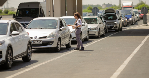 Aglomerație la vama din Giurgiu din cauza unui protest al șoferilor din Ruse