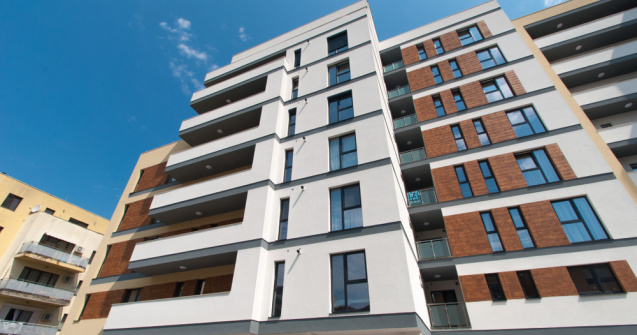 Un alt bărbat s-a aruncat de la etaj într-un bloc din Timișoara