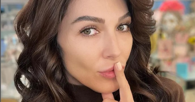 Ilinca Vandici, probleme serioase de sănătate. Prezentatoarea face perfuzii te câteva zile: „Am avut un weekend plin”