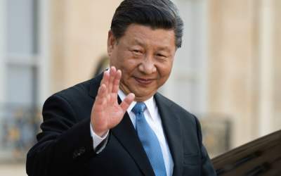 Xi Jinping i-a cerut lui...