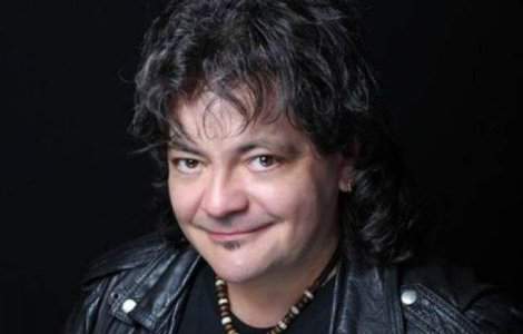 Clipe grele pentru trupa Compact! Leo Iorga este grav bolnav!