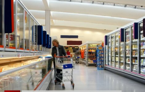 Bani mai scumpi, coșuri de cumpărături tot mai goale. Efectele celei mai mari inflații din ultimii 30 de ani