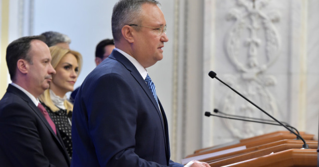 Nicolae Ciucă a discutat cu guvernatorul BNR despre amânarea ratelor