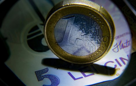Curs valutar BNR - 13 mai 2022. Dolarul a atins un nou maxim istoric