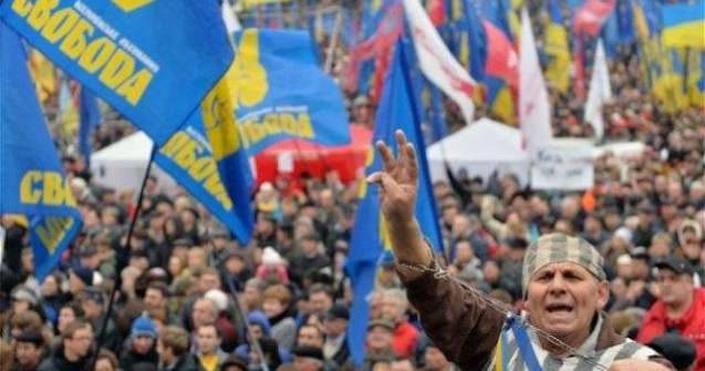 Un mort si trei raniti intr-un schimb de focuri in orasul Mariupol
