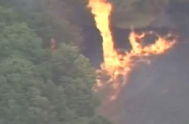 [VIDEO] Cum arata o tornada de foc