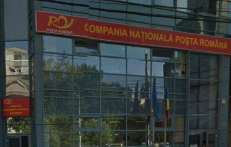 Protest in fata sediului central al Postei Romane
