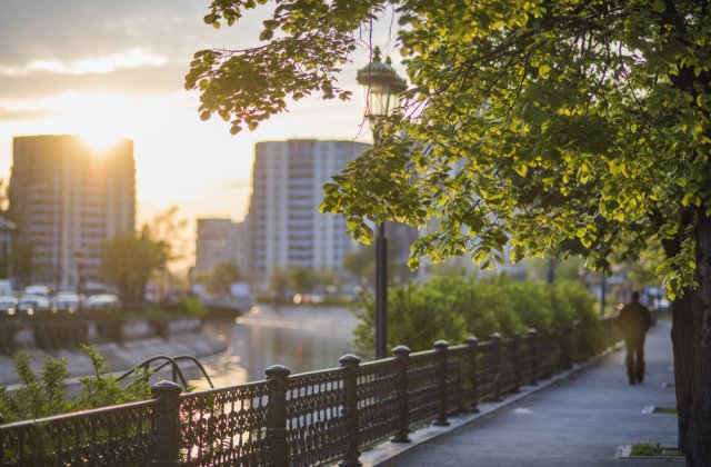 Prognoza meteo - 16 mai 2022. Vreme însorită, pe alocuri înnorat