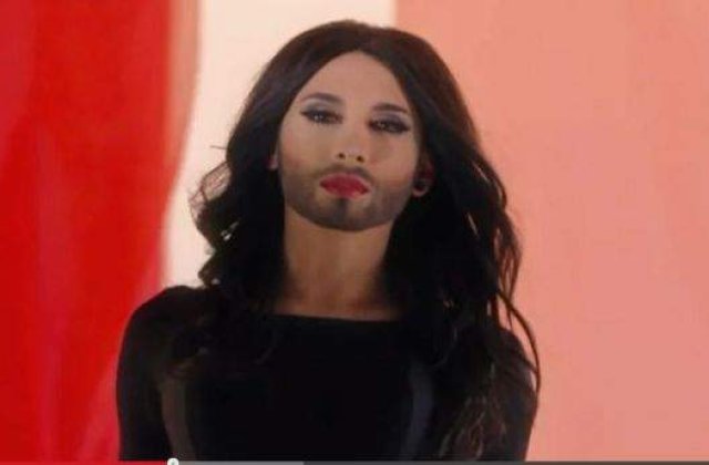[VIDEO] "Femeia cu barba" a castigat Eurovision 2014