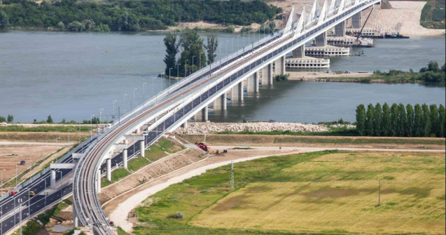 Transportul feroviar de calatori a fost lansat pe Podul Noua Europa