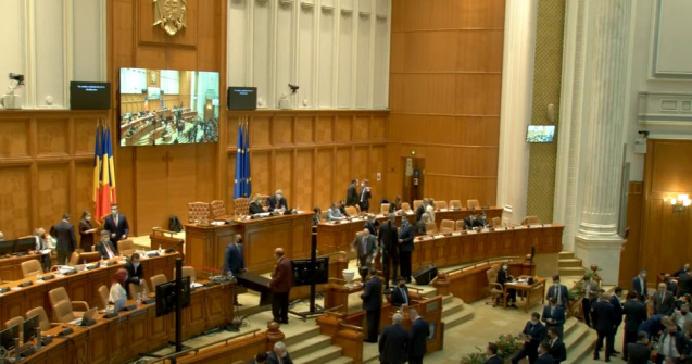 Legea offshore, raport favorabil în comisiile reunite din Camera Deputaților