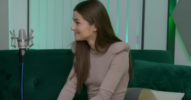 Theo Rose, adevăratul motiv pentru care și-a făcut o schimbare de look: „Nu e legat de muzică”