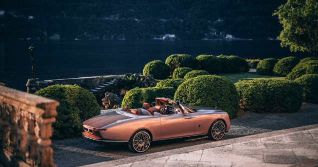 Rolls-Royce prezintă al doilea exemplar Boat Tail