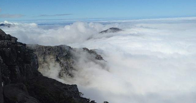  Top  Cele mai impresionante peisaje vazute dintre nori