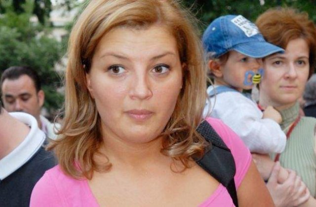 Ioana Basescu a dat in judecata Antena 3