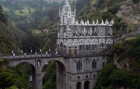  Top  Top 10 Lacasuri de cult grandioase din jurul lumii