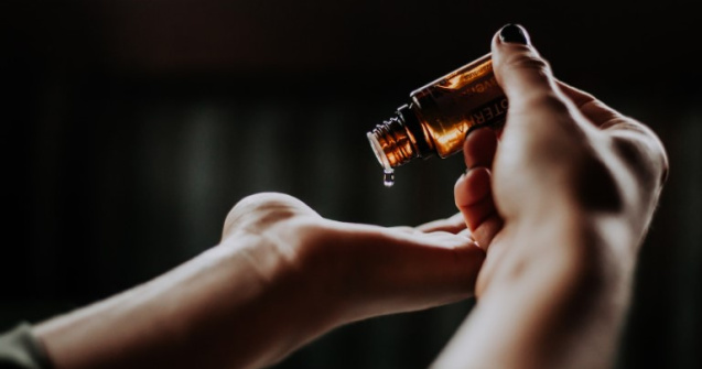 Ghid: cum să alegi parfumuri damă perfecte pentru fiecare ocazie