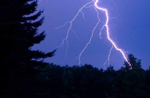[FOTO] Zece imagini incredibile cu fulgere