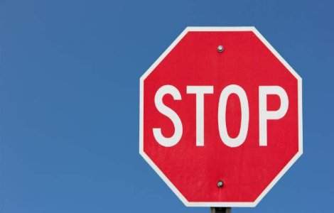 Trafic rutier blocat sau ingreunat pe sase drumuri nationale din cauza alunecarilor de teren