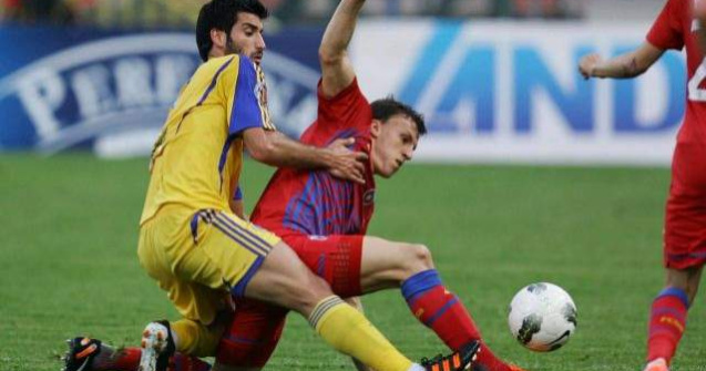 Pagube de 2.000 de euro facute de suporteri, la meciul Petrolul-Steaua