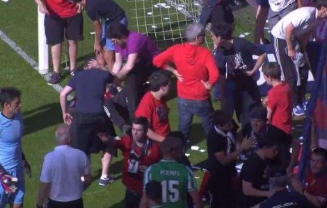  Video  Momente de spaima in Spania, in timpul unui meci de fotbal