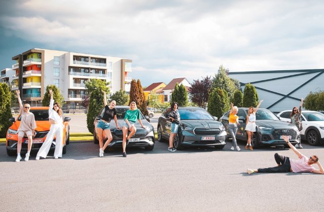 &bdquo;Aventour la feminin&rdquo; revine și &icirc;n 2022: patru mașini premium și cele mai cunoscute femei influencer din Rom&acirc;nia