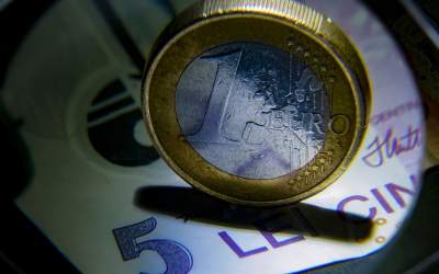 România nu poate trece la...