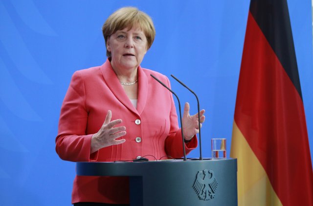 Angela Merkel, prima reacție despre invazia Rusiei &icirc;n Ucraina. &bdquo;Solidaritatea mea se &icirc;ndreaptă spre Ucraina&rdquo;
