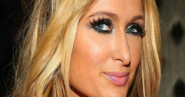 Paris Hilton, data in judecata de un producator de incaltaminte