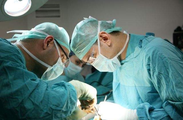 Top 10 vedete care au facut transplant de organe