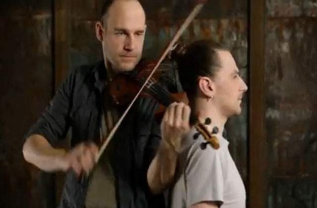 [VIDEO] Cum suna o vioara care are corzile facute din par uman