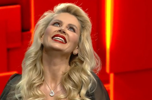 Andreea Bănică, invitată la 40 de &icirc;ntrebări cu Denise Rifai: &bdquo;V-ați angajat prin contract să nu vă măritați?&rdquo;