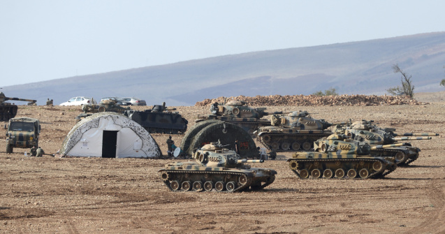 Rusia a sfătuit Turcia să se abțină de la acțiunile militare din Siria