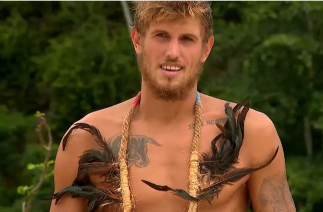 Alex Delea s-a &icirc;ntors &icirc;n Rom&acirc;nia. Cine l-a așteptat pe campionul Survivor Rom&acirc;nia 2022 la aeroport