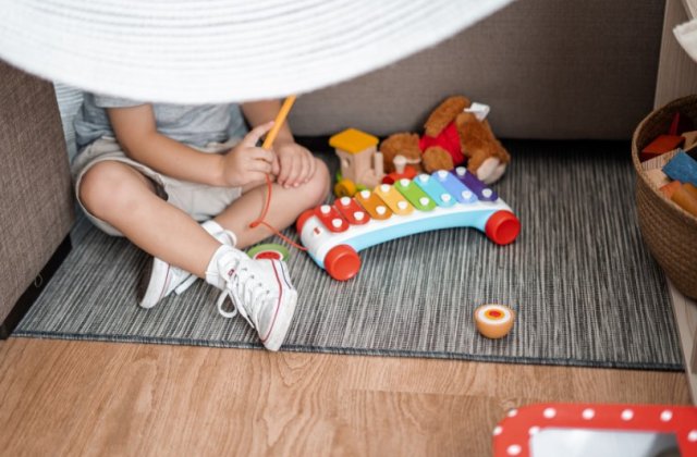 Cum să alegi pantofi pentru copii? Lucruri de care trebuie să ții cont!