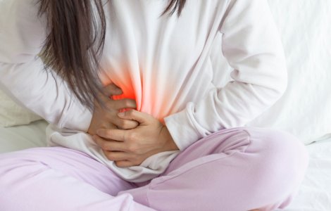 Apendicita la copii. Ce o provoacă și care sunt simptomele acestei afecțiuni