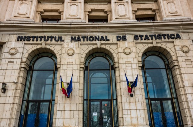 Angajații Institutului Naţional de Statistică organizează o grevă japoneză. Ce nemulțumiri au aceștia